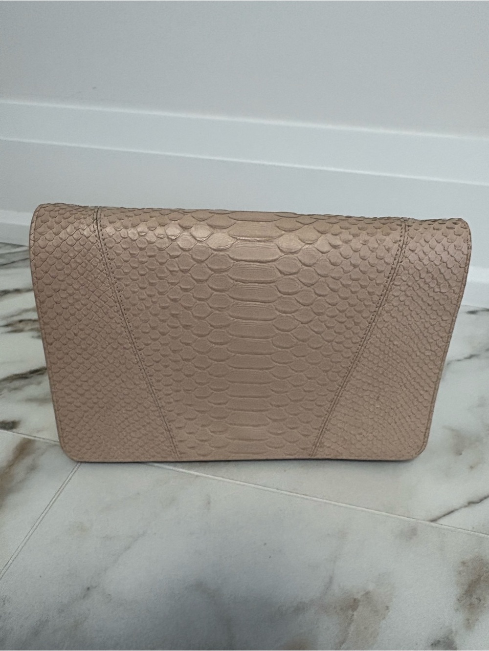 Vince Mod V Python Embossed Leather Crossbody Bag Tan Beige Envelope Clutch - Picture 4 of 16